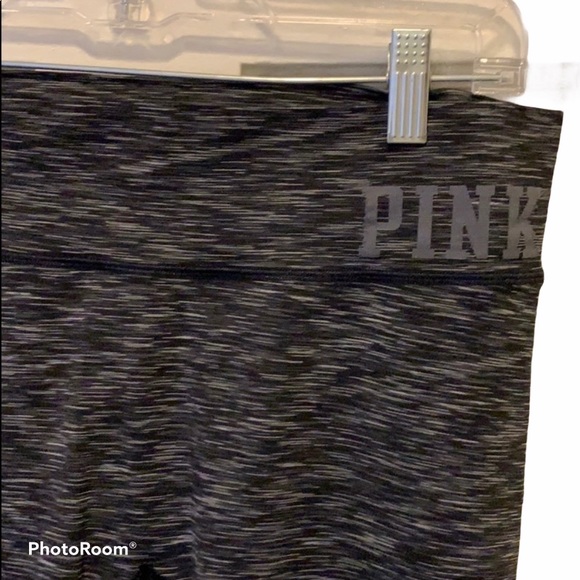 PINK Victoria's Secret Pants - VS PINK workout crop